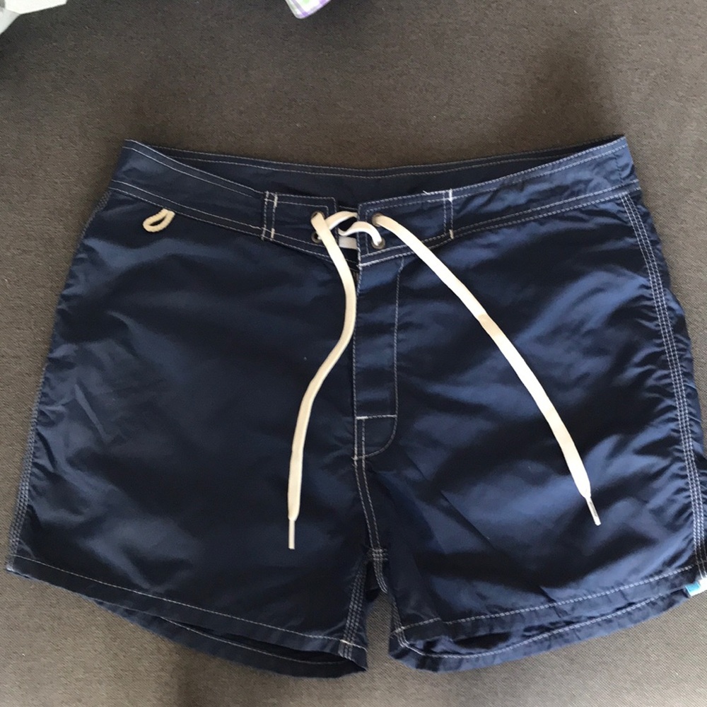Good used condition Sundek swim trunks!